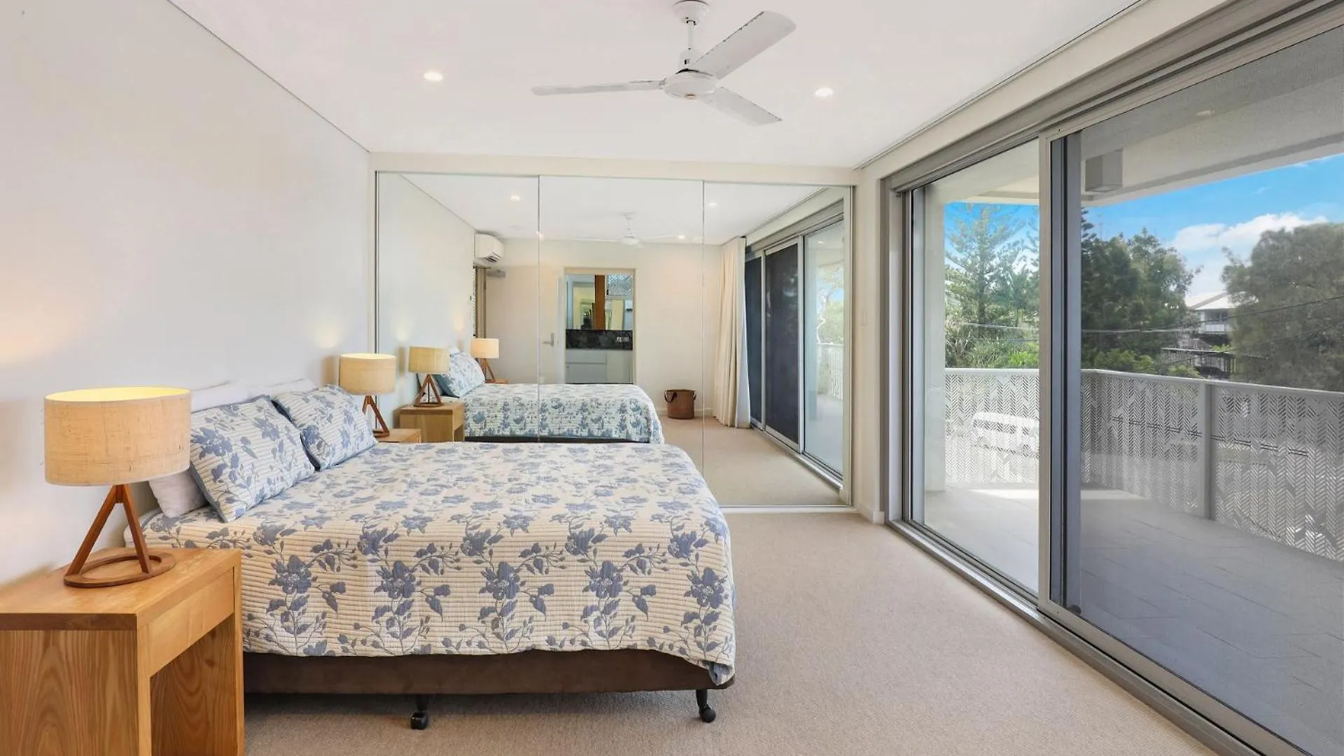 Hume Parade 19, Unit 2, Currimundi Kawana Waters